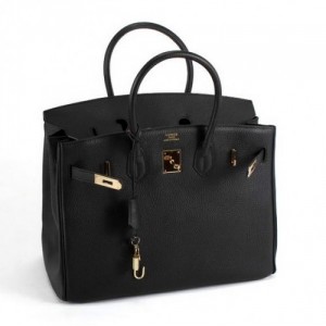 Черная сумка стильная модная