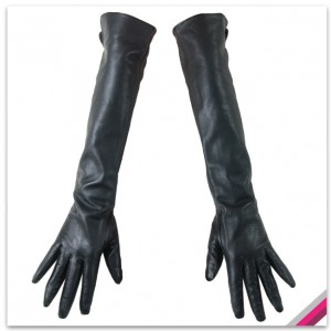 Черные кожаные перчатки до локтя